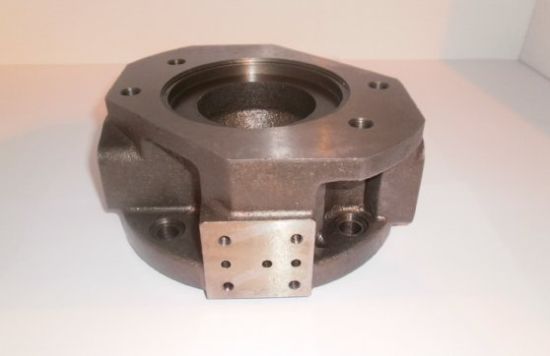 Picture of MA10V045 SAE B R/H THRU-DRIVE MET