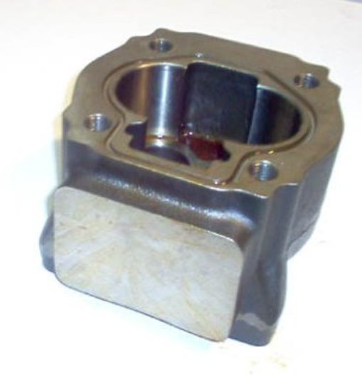 Picture of S6113 INTER BODY - UNPORTED