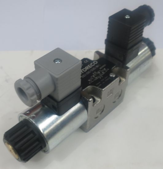 Picture of CLOSED CENTRE PROPORTIONAL CETOP 3