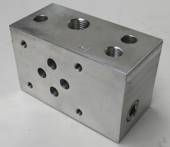 Picture of CETOP 3 REAR PORTED MANIFOLD