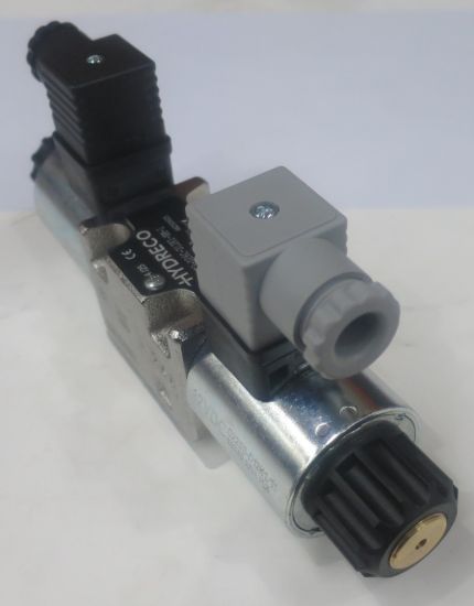 Picture of CLOSED CENTRE PROPORTIONAL CETOP 3