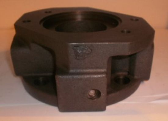 Picture of MA10V045 SAE B L/H THRU-DRIVE UNC