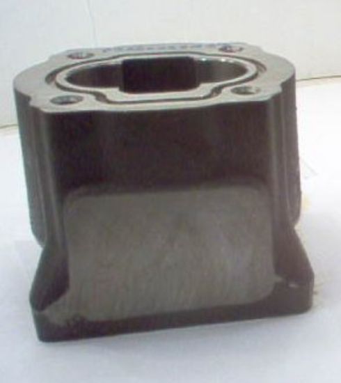 Picture of S4042 INTER BODY - UNPORTED