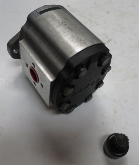 Picture of 2PL105CQXFBE  7112 DOWTY 14016