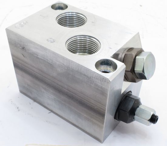 Picture of 100 LPM SCREW FLOW CONTROL VALVE