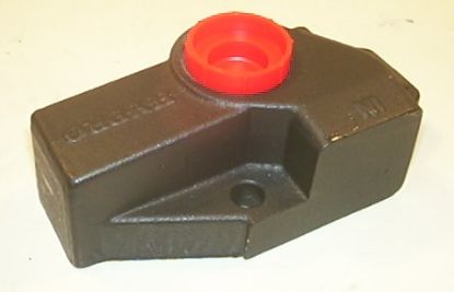 Picture of V2000 INLET COVER SIDE 1/2 BSP