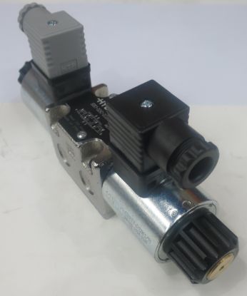 Picture of CLOSED CENTRE PROPORTIONAL CETOP 3