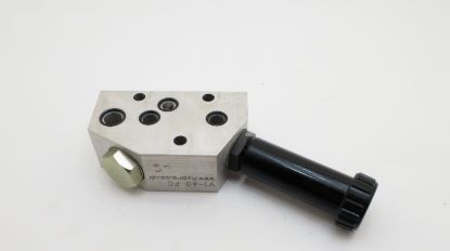 Picture of V1-40 FLOW DIVIDER SECTION