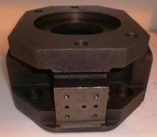 Picture of MA10V100 SAE C  R/H THRU-DRIVE MET