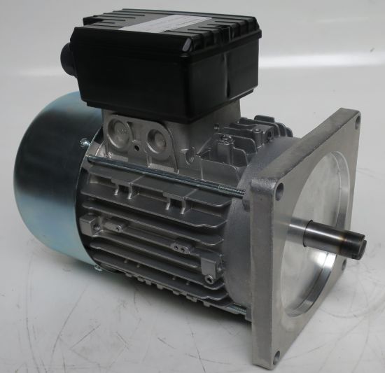 Picture of SINGLE PHASE  0.37 KW 4 POLE INTEG