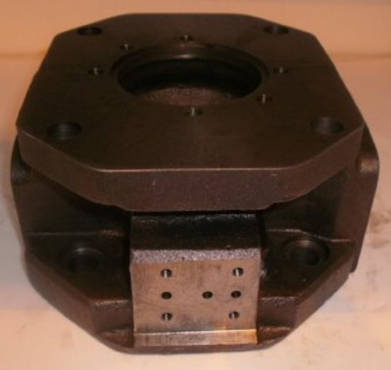 Picture of MA10V100 SAE A R/H THRU-DRIVE UNC
