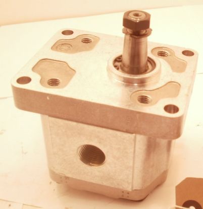 Picture of SNM2 6L CO01 LFU1F / 121.20.736.00