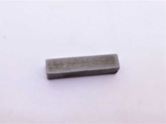 Picture of 4MM X 4MM X 18MM SQUARE ENDED KEY