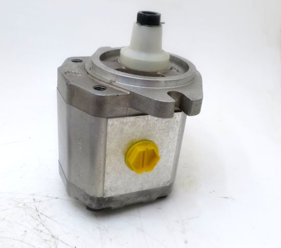 Picture of SNM2 14L HYDRAULIC GEAR PUMP