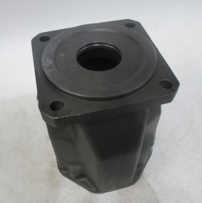 Picture of MA10V140 SAE D 4 BOLT 181MM BODY