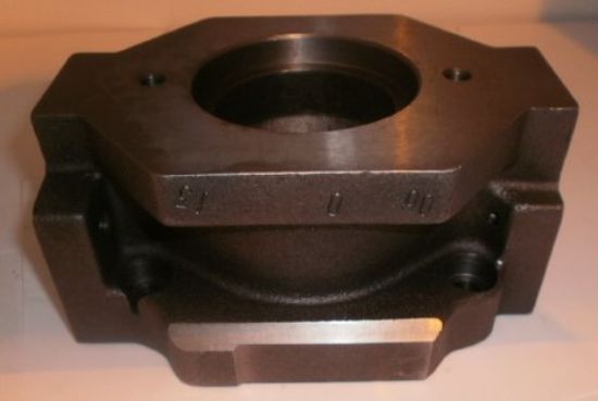 Picture of MA10V045/52 SAE A R/H THRU-D UNC