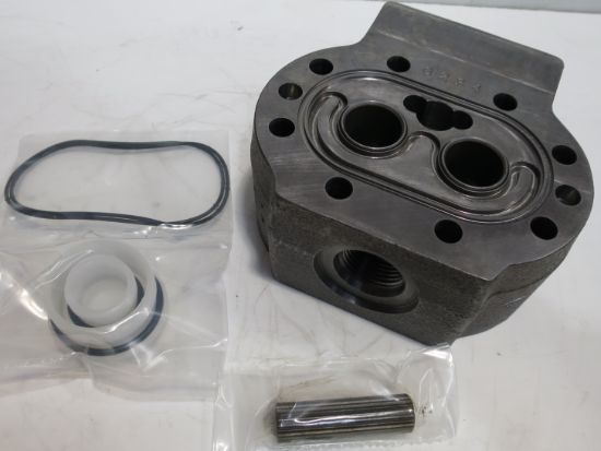 Picture of (125) BC 1 5/8 -12 IN 1 1/16 OUT