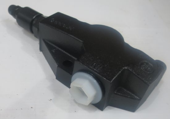 Picture of V5-60 ELEC 1/2 INL TOP COV C/W RV