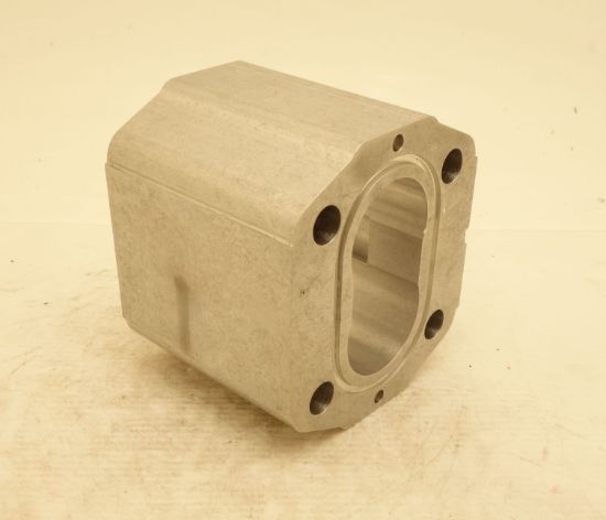 Picture of SNP2 22CC/REV REAR PORT 82MM BOD