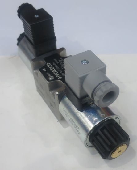 Picture of A + B TO T  PROPORTIONAL CETOP 3