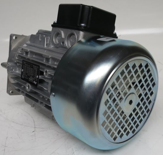 Picture of 3 PHASE  1.5 KW 4 POLE INTEG