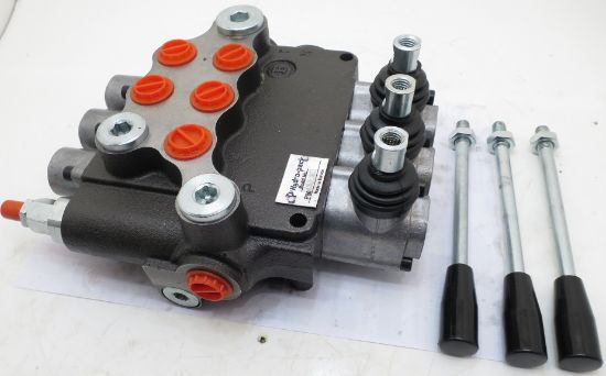 Picture of 3 BANK 1/2'' BSP MONOBLOCK VALVE