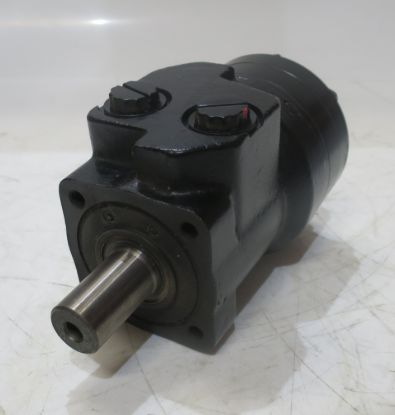 Picture of WHITE 88CC/REV 1'' SHAFT MOTOR