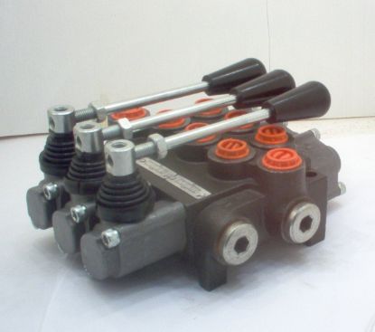Picture of 3 BANK 1/2'' MONOBLOCK VALVE