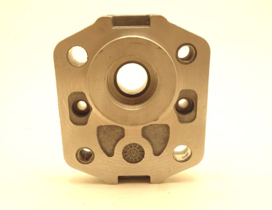 Picture of SNP2 50MM DEUTZ FRONT R/H 2 BOLT FL