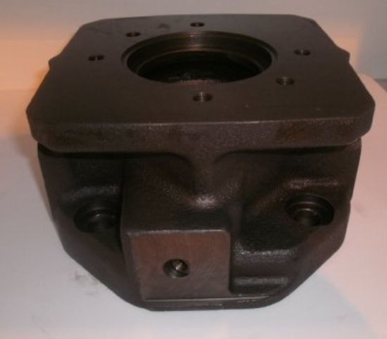 Picture of MA10V140 SAE B R/H THRU-DRIVE MET