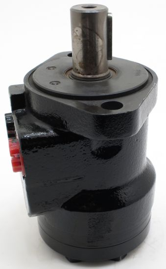 Picture of WHITE 40CC/REV MOTOR 2 BOLT FLANGE