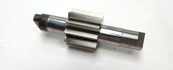 Picture of SNP2 19cc 8mm TANG FRONT PMP GEAR