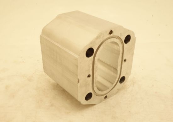 Picture of SNP2 22CC/REV SINGLE PUMP 82MM BODY