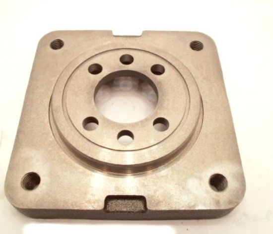 Picture of J SAE 4 BOLT 'C' AUX FLANGE