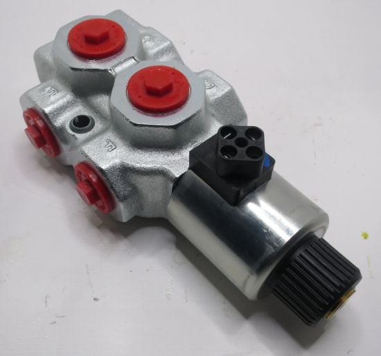 Picture of 3/4 BSP 6 PORT 12VSOL.OP.DOUBLE DIV