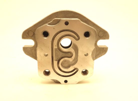 Picture of SNP2 SAE A FRONT R/H 2 BOLT FLANGE