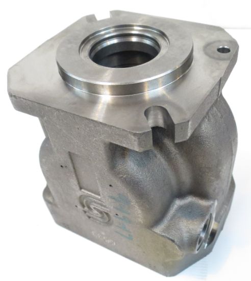 Picture of F A3N SAE 2 BOLT 'B' FRONT COVER