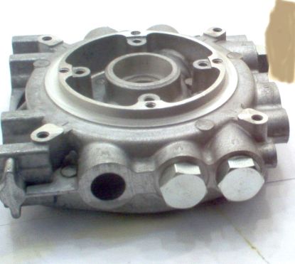 Picture of CENTRE MANIFOLD BLOCK C/W  RV***