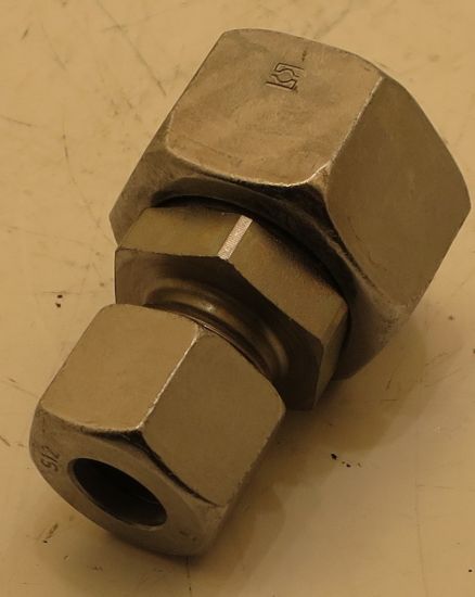 Picture of 12S TUBE TO  20S FEMALE SWIVEL