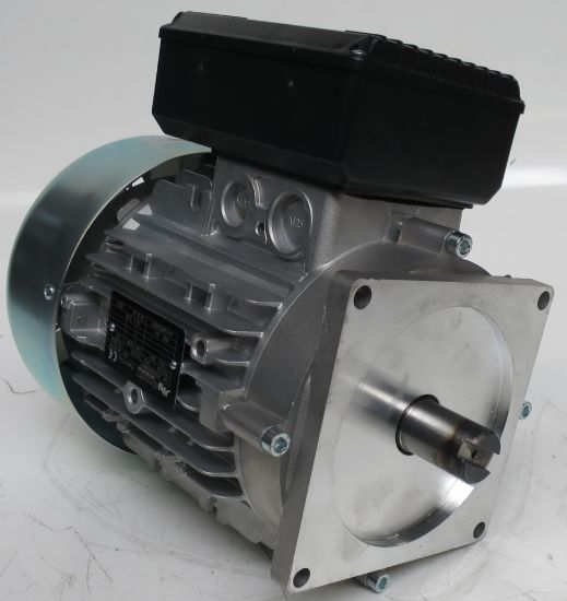 Picture of SINGLE PHASE  1.1 KW 4 POLE INTEG