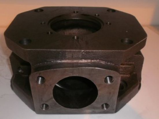 Picture of MA10V100 SAE A R/H THRU-DRIVE UNC