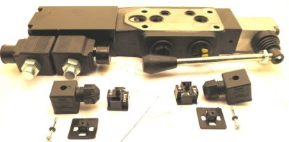 Picture of V3000 D.A.MOTOR SPOOL SOL SECTION