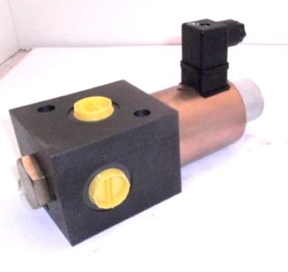 Picture of 1/2 BSP 3 PORT SOL.OP DIVERTOR 110V