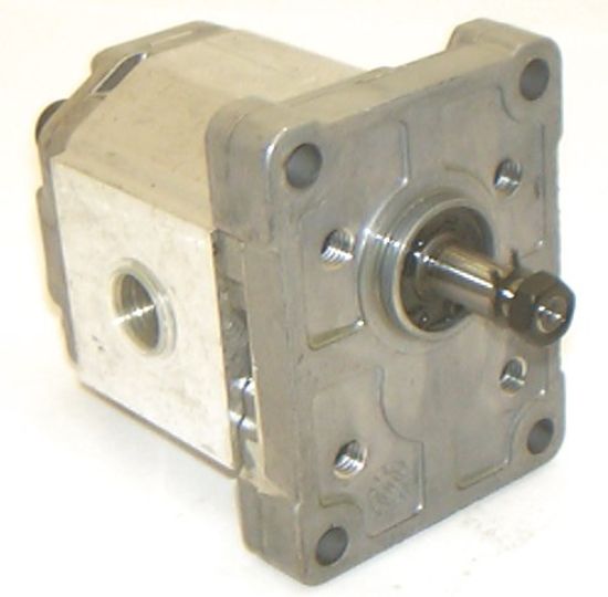 Picture of SNP1/A2.6L CO01 F_111.10.027.00