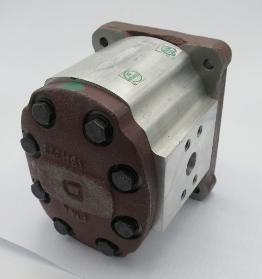 Picture of 2PL 33.23CC/REV HYDRAULIC GEAR PUMP