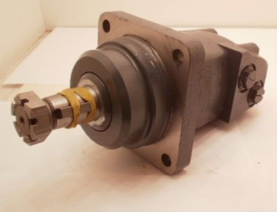Picture of CHAR-LYNN 105-1322 HYDRAULIC MOTOR