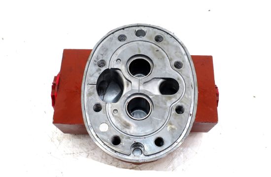 Picture of 25500 SAE SIDE P'TED BACKPLATE