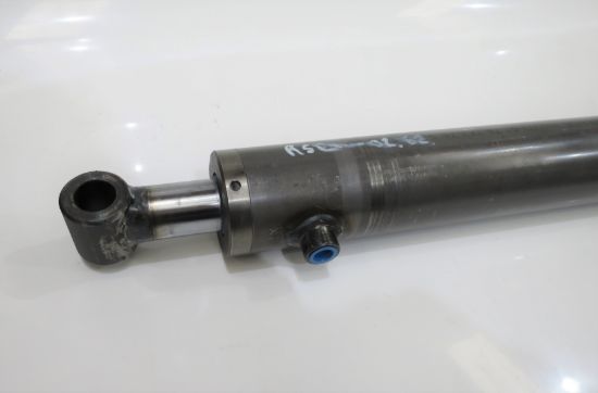 Picture of 30'' DBLE ACT RAM 2 5/8'' BORE