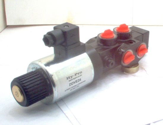 Picture of 1/2 BSP 24V  6 PORT DOUBLE DIVERTER