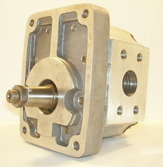 Picture of 3PL 65.26CC/REV HYDRAULIC GEAR PUMP